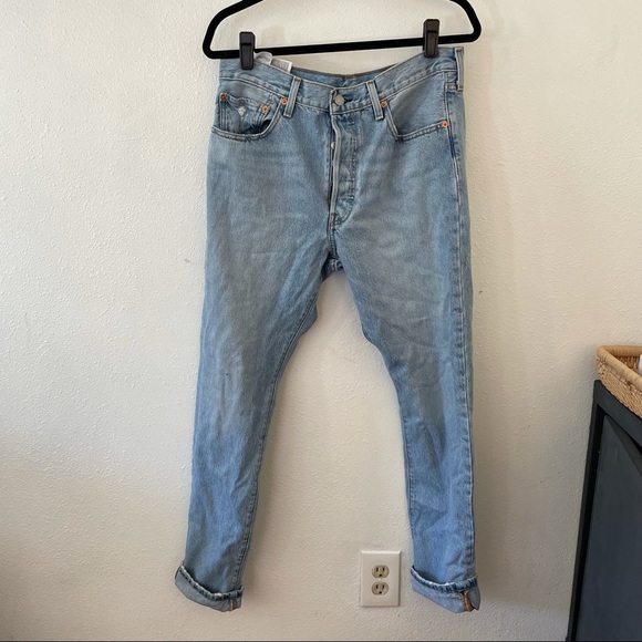 𝅺Levi’s 501S Light Wash High Waisted Jeans 31X32 - Picture 2 of 8
